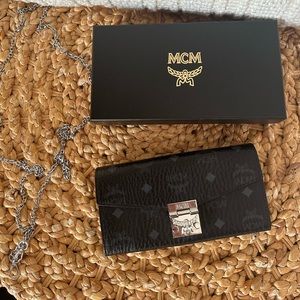 MCM Patricia Crossbody wallet